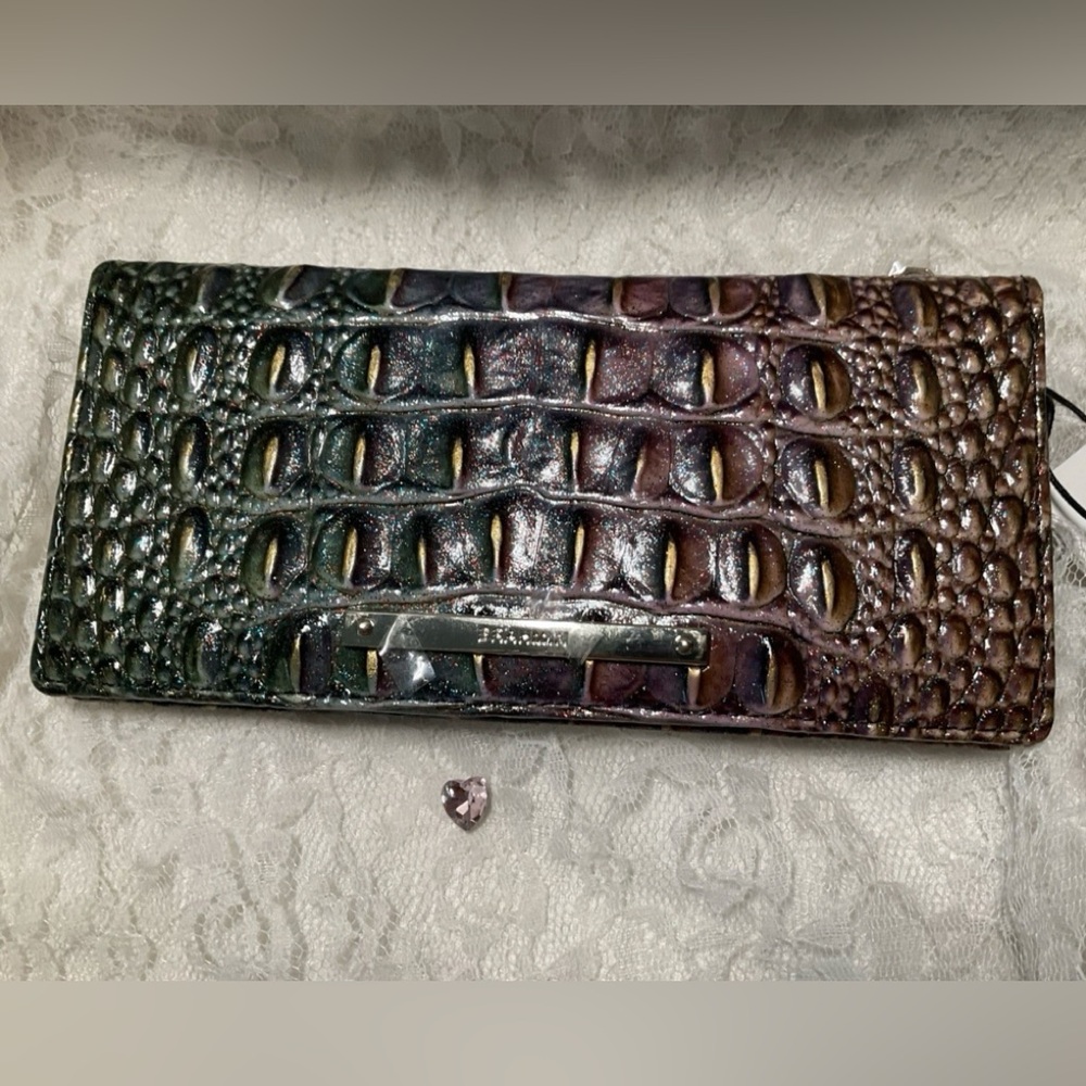 NWT BRAHMIN MYSTICAL OMBRE ADY WALLET, STUNNING COLORS
